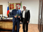 В Сунженском районном совете депутатов состоялась торжественная церемония награждения юбилейной медалью «100 лет государственности Республики Ингушетия»